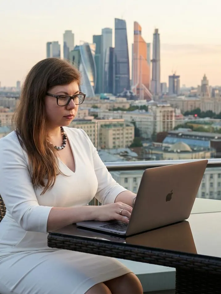 Елена Русакова