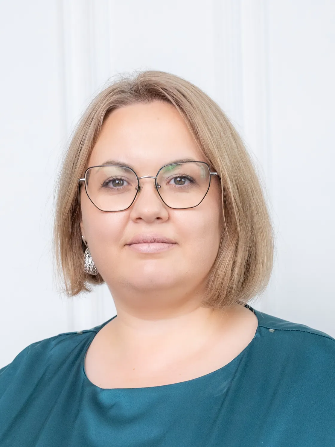 Елена Легезина